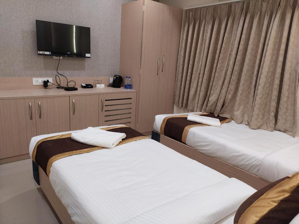 The Panash - Hotel & Banquet Calcutta  Esterno foto